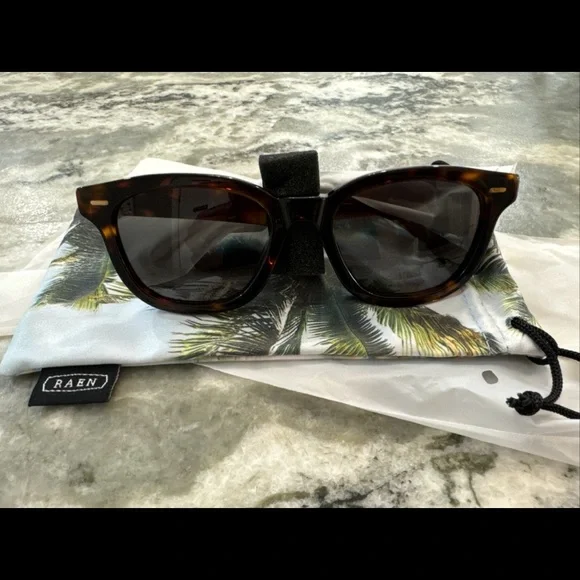 RAEN | Accessories | New Raen Myles Sunglasses 53 9145 Kola 